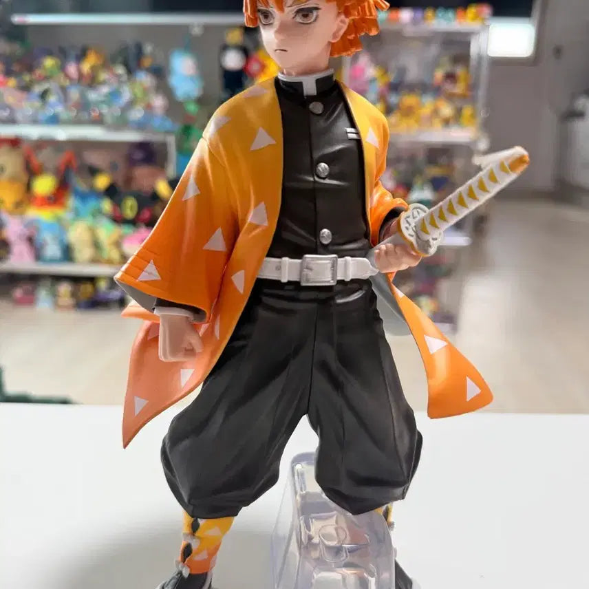 [BUNJANG] Demon Slayer Zenitsu A Prize Figure / 귀멸의 칼날 피규어 젠이츠A상
