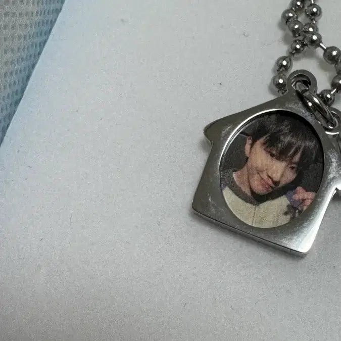 [BUNJANG] BOYNEXTDOOR 2nd Anniversary Necklace Unhak / 보넥도 2주년 목걸이 운학