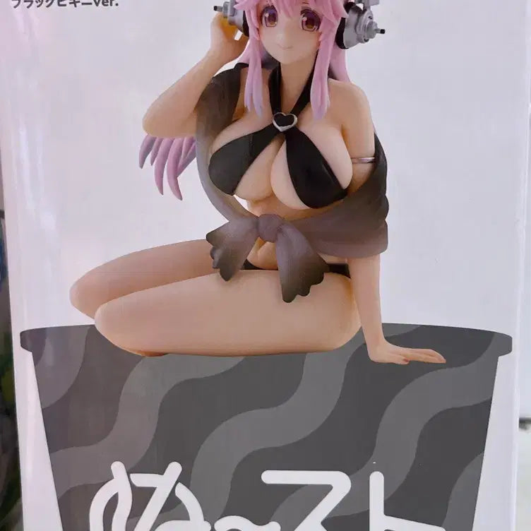 [BUNJANG] Super Sonico Noodle Stopper Figure Black Bikini (Sealed) / [미개봉] 슈퍼 소니코 누들 스토퍼 피규어 블랙 비키니