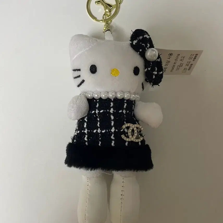 [BUNJANG] Long-Legged Kitty Style Plush Doll / 롱다리 키티스타일 인형