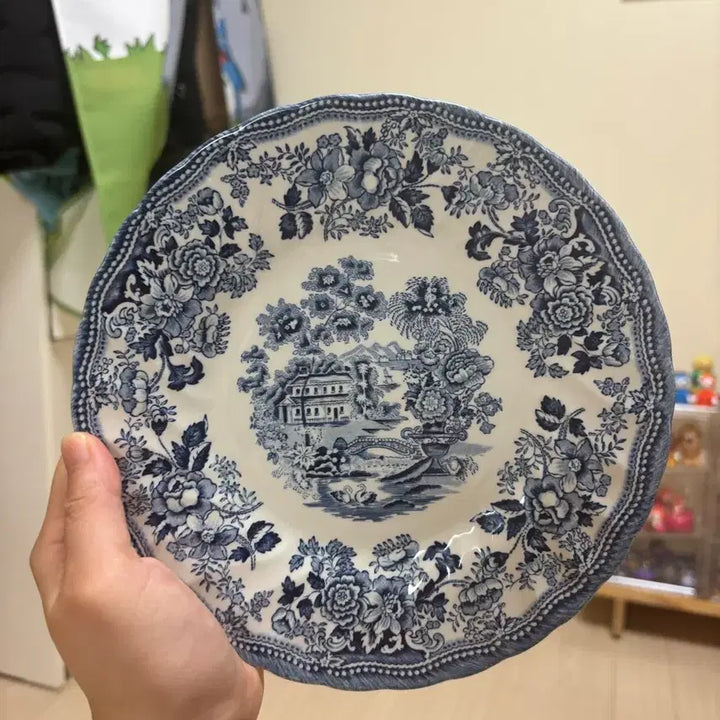 [BUNJANG] Churchill Blue Willow Pattern Vintage Plates Set of 3 / 처칠 윌로우 패턴 블루 빈티지 접시 3종세트
