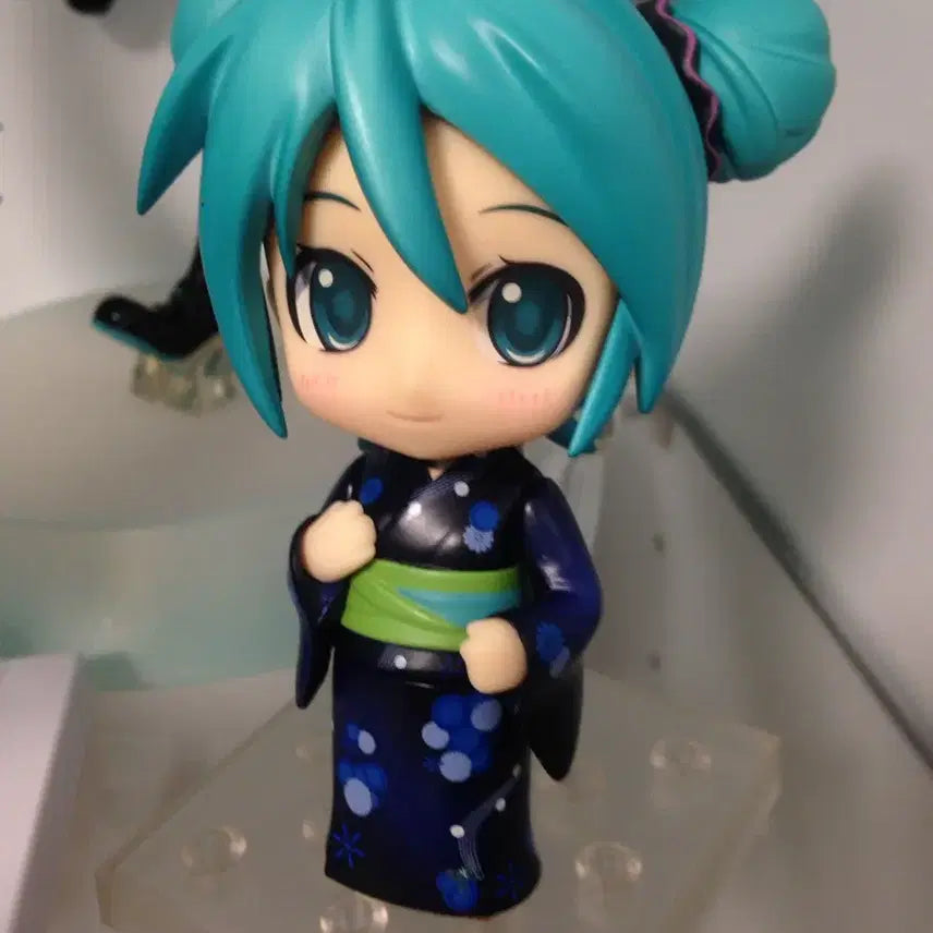 [BUNJANG] Nendoroid Miku 261 / 261 미쿠 넨도로이드