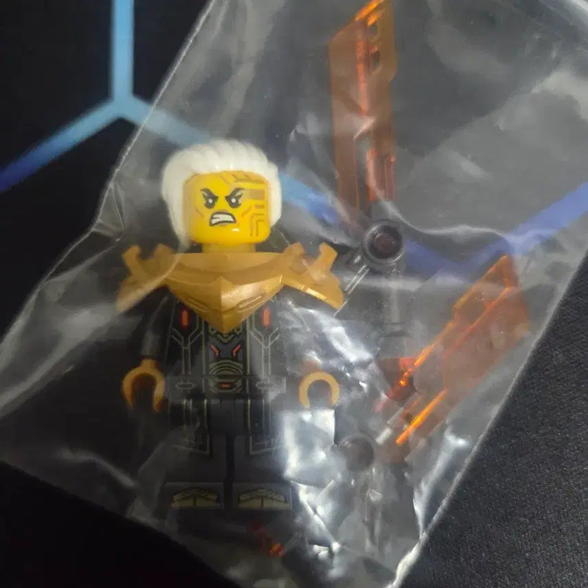 [BUNJANG] LEGO Ninjago Queen Beatrix Minifigure / 레고 닌자고 베아트릭스 여왕 팝니다