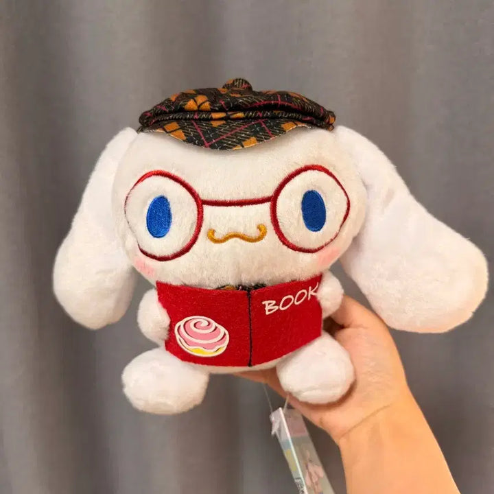 [BUNJANG] 2021 Reading Cinnamoroll Plush / 21년도 독서 시나모롤