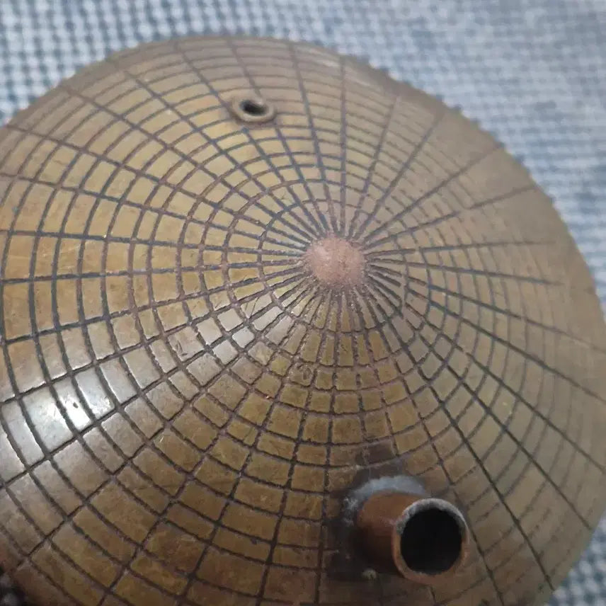 [BUNJANG] Mongolian Ger-Shaped Inkstone (Brass) / 몽골텐트집모양연적(동)