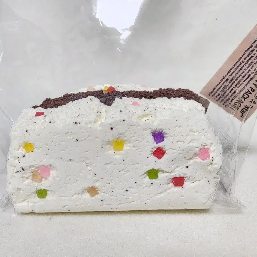 [BUNJANG] Hahajing Soft Squeeze Toy - 3-Tier Toast / 말랑이 Hahajing 하하징 달콤 3단토스트