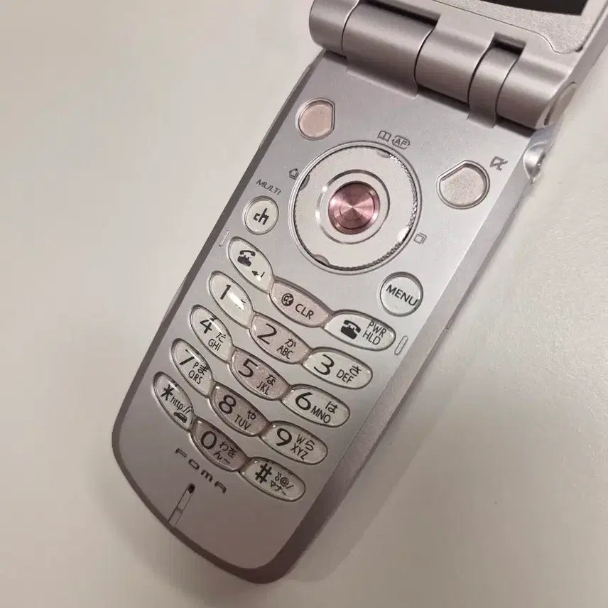 [BUNJANG] Docomo Y2K Pink Mock-up Phone Model / 핑크 목업폰 일본 고전 y2k 도코모 일본 핸드폰 모형폰 목업폰