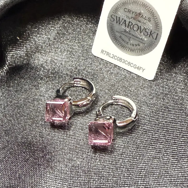 [BUNJANG] BTS KPOP4 Vol.1 Swarovski Earrings &amp; ARMY Dog Tag Set / [미착용 새상품]BTS 초기 KPOP4 Vol.1 스와로브스키 귀걸이ARMY 도그태그 세트
