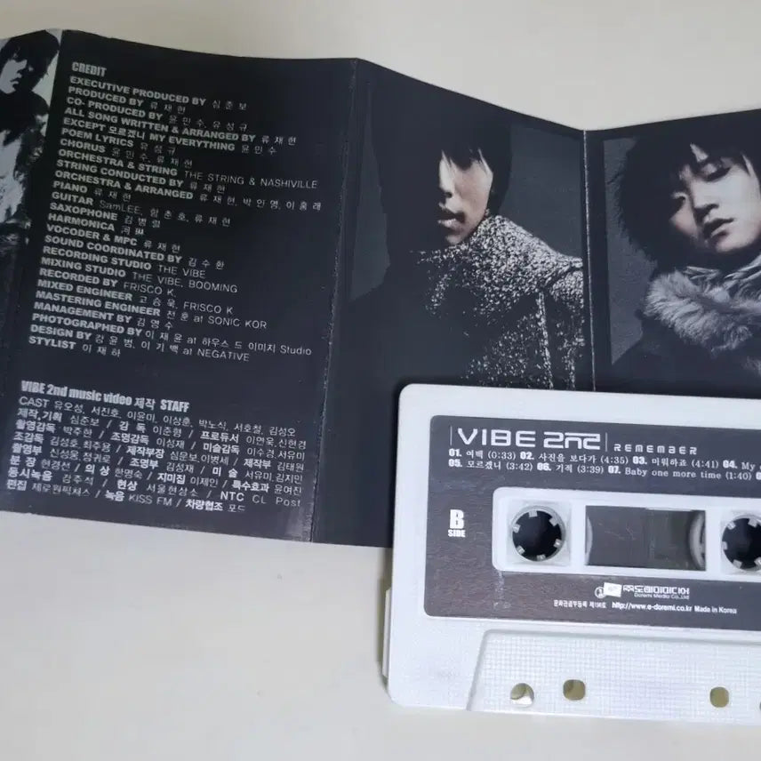 [BUNJANG] Vibe 2nd Album (Unsealed Cassette Tape) / 바이브 2집 (개봉 카세트테이프) 사진을 보다가, 오래 오래