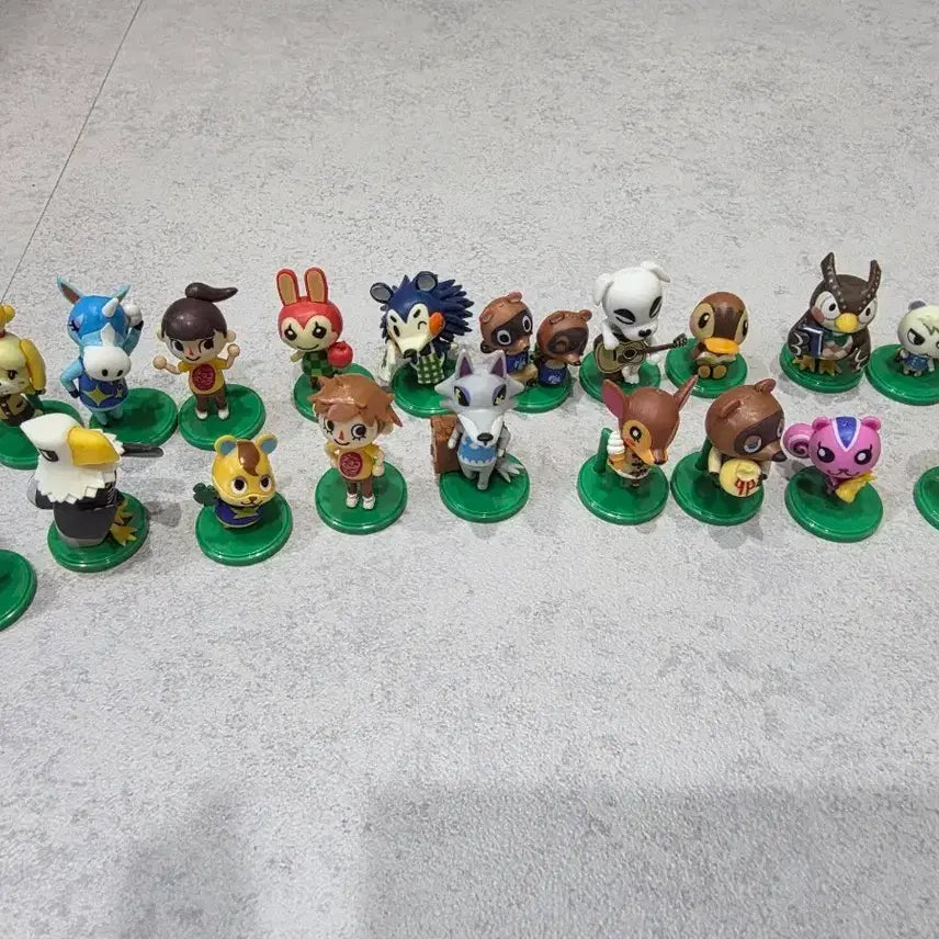 [BUNJANG] Animal Crossing Choco Egg Figure Full Set (20 Types) / 동뮬의 숲 초코에그 20종 풀세트