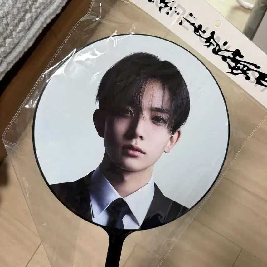 [BUNJANG] ENHYPEN Heeseung Evan MiniSo Uchiwa / 엔하이픈 희승 에반 미니소 부채 우치와 양도