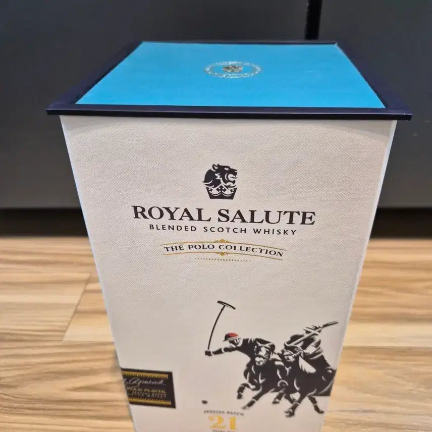 [BUNJANG] Royal Salute 21 Year Old Special Edition Empty Bottle / 로얄살루트  공병입니다