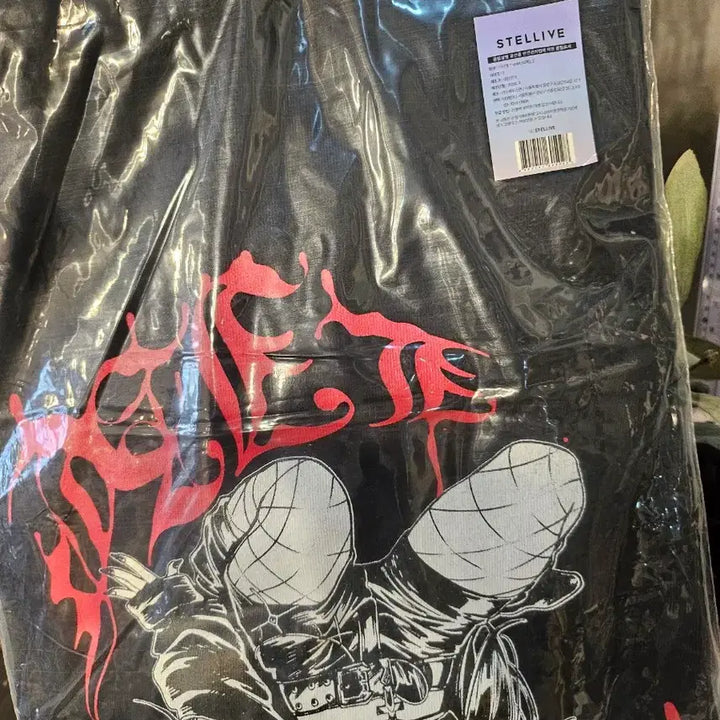 [BUNJANG] Stellive Reze T-Shirt / 스텔라이브  리제 반팔티