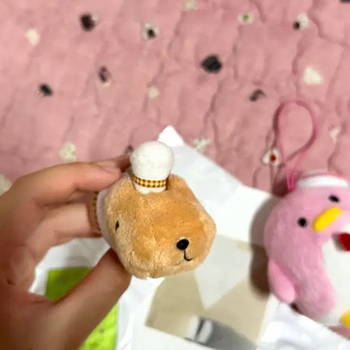 [BUNJANG] Chef Capybara Plush Keychain / 요리사 카피바라 인형 키링