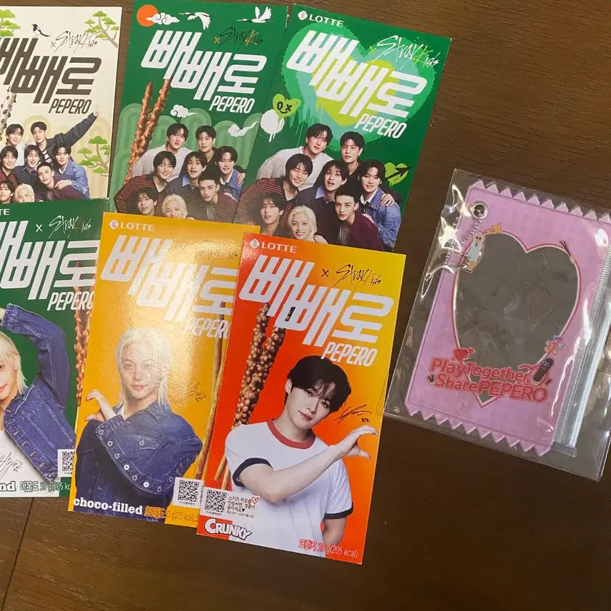 [BUNJANG] Stray Kids Pepero Photocard Holder / 스트레이키즈 스키즈 빼빼로 포토카드 홀더 포카홀더
