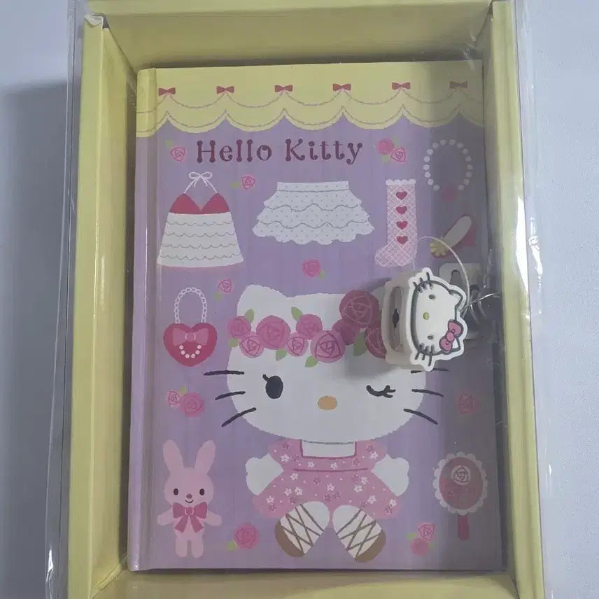 [BUNJANG] Sanrio Original Classic Kitty Lock Diary / 고전 키티 자물쇠 다이어리(산리오 오리지널)
