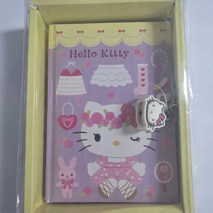 [BUNJANG] Sanrio Original Classic Kitty Lock Diary / 고전 키티 자물쇠 다이어리(산리오 오리지널)