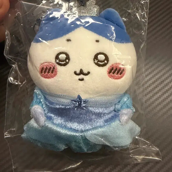 [BUNJANG] Chiikawa Hachiware Princess Plush / 치이카와 프린세스 하치와레