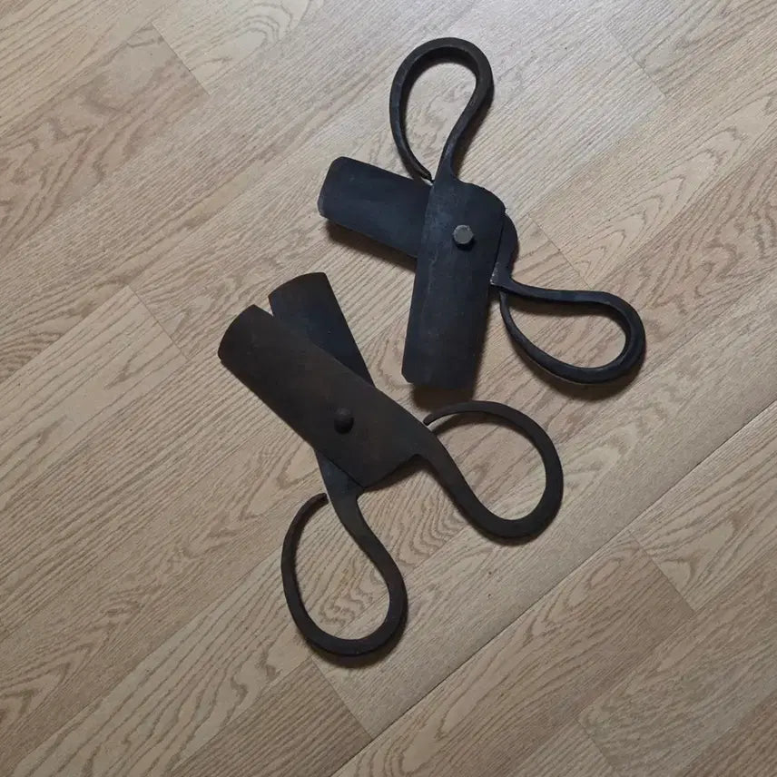 [BUNJANG] Traditional Cast Iron Scissors / 전통 무쇠 가위
