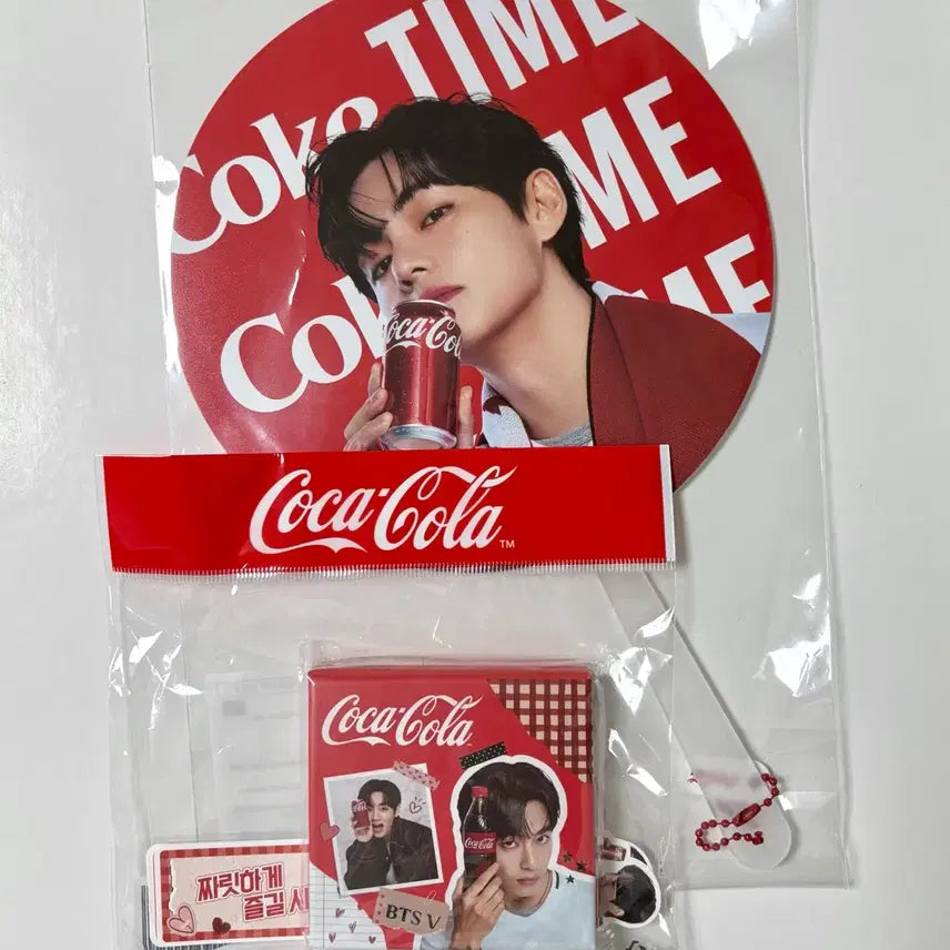 [BUNJANG] BTS V Coca-Cola Stationery Set / 코카콜라 뷔 문구세트 판매