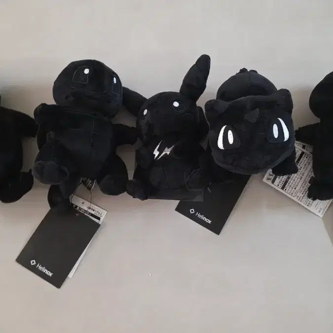 [BUNJANG] Fragment x Helinox Pokemon 5-Figure Full Set / [새상품] 프라그먼트x헬리녹스 포켓몬 인형 5종 풀세트