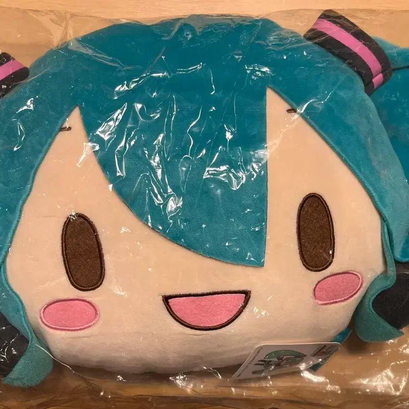 [BUNJANG] Hatsune Miku FuwaPuchi Plush Cushion (Sealed) / 하츠네미쿠 후와푸치 인형 쿠션 세가 미개봉