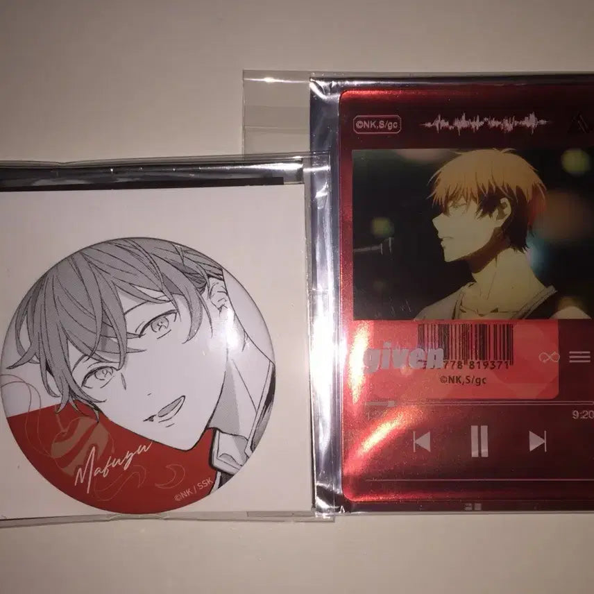 [BUNJANG] Given Mafuyu Acrylic Card Can Badge Bundle Set / [판매] 기븐 마후유 아크릴 카드 캔뱃지 일괄