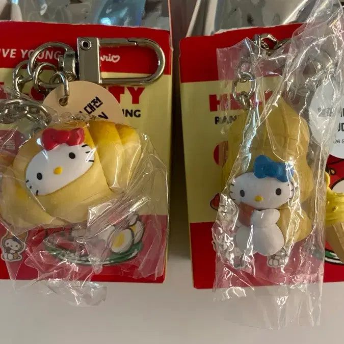 [BUNJANG] Bundle Hello Kitty Keychain / 일괄 올리브영 텐바이텐 키티 지역 키링 대전 소금빵 우도땅콩