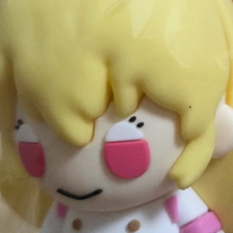 [BUNJANG] Aikatsu! Ichigo Ringo DMM Scratch Mini Figure &amp; Can Badge Bundle Set / 아이카츠 아이엠스타 이치고 라임 DMM 스크래치 미니 피규어, 캔뱃지 일괄 판매