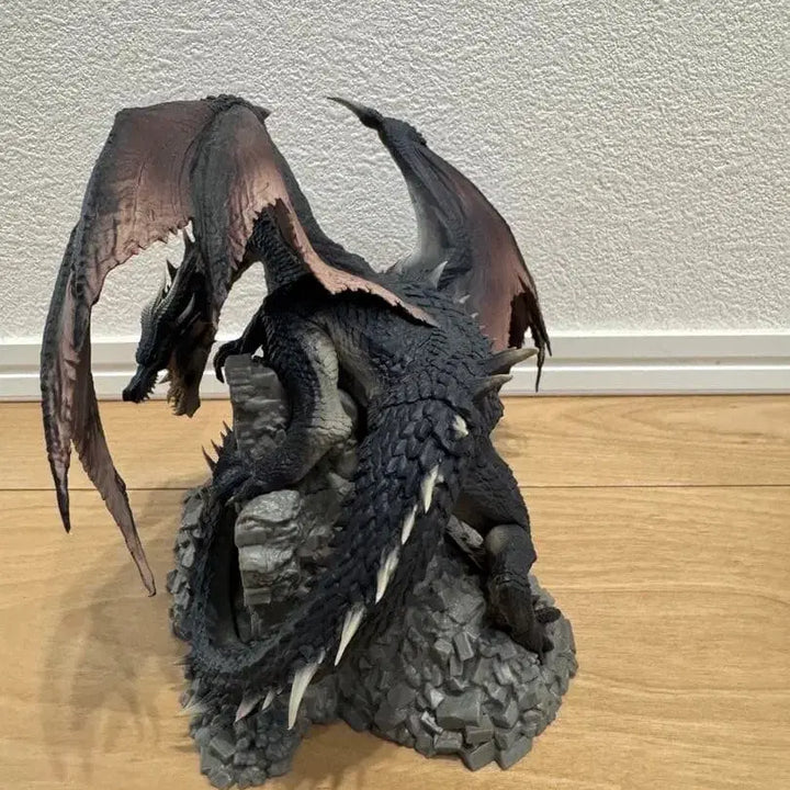 [BUNJANG] Monster Hunter Milala Boreas B Prize Figure / 택포6.8)몬스터헌터 밀라보레아스 B상
