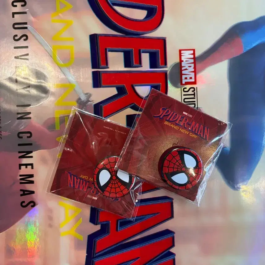[BUNJANG] Spider-Man Brand New Day Pin Badge / 스파이더맨 브랜드 뉴 데이 핀뱃지