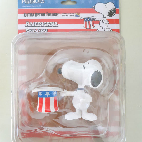 [BUNJANG] Medicom Toy Americana Snoopy Figure / 메디콤토이 아메리카나 스누피 피규어