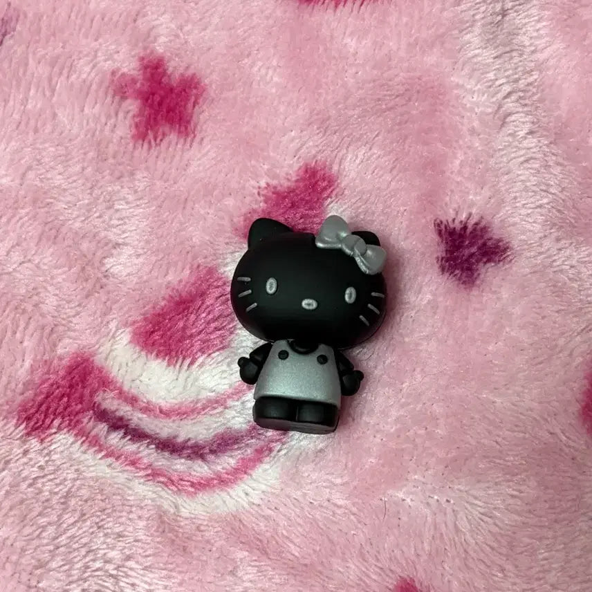 [BUNJANG] Yojum Gireuk Hello Kitty Magnet / 요즘그릭 헬로키티 마그넷