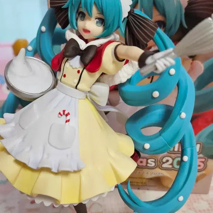 [BUNJANG] Hatsune Miku 2025 Christmas Figure / 하츠네 미쿠 2025 크리스마스 피규어