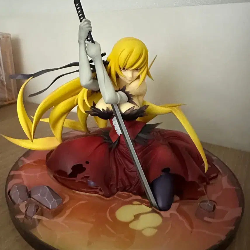 [BUNJANG] Monogatari Series Kiss-Shot Figure / 모노가타리 키스샷 피규어