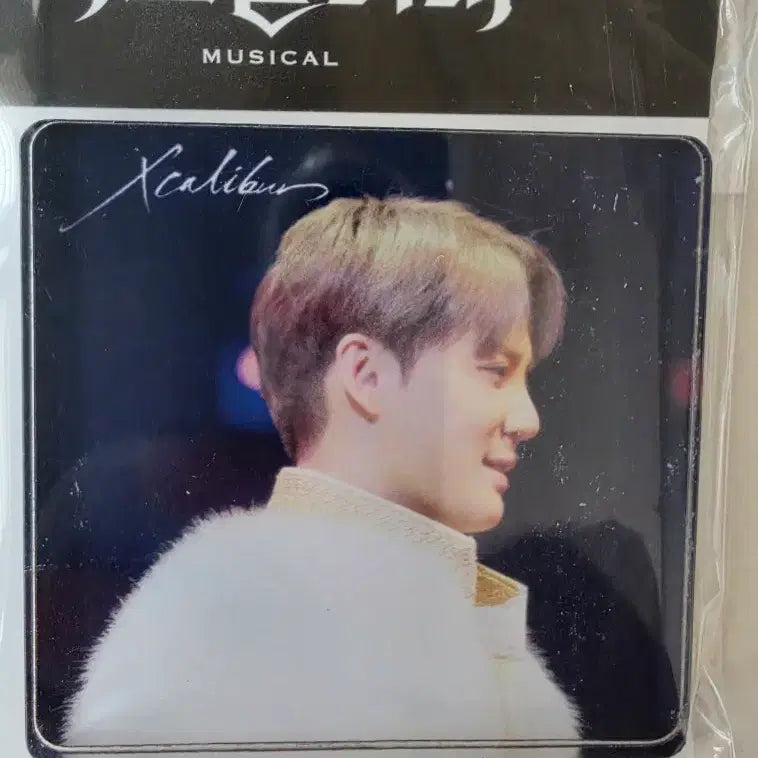 [BUNJANG] Excalibur Musical MD Acrylic Magnet (Kim Junsu) / 엑스칼리버 뮤지컬 MD 아크릴 마그넷