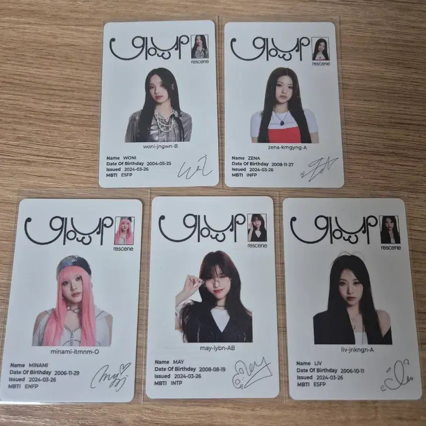 [BUNJANG] Resene Glow Up ID Card Set / 리센느 글로우업 아이디카드