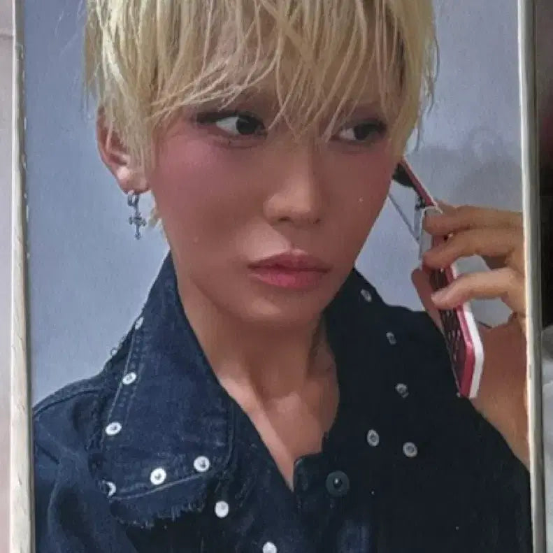 [BUNJANG] Xlov Hyun Y2K Photocard / XLOV HYUN Y2K 포토카드