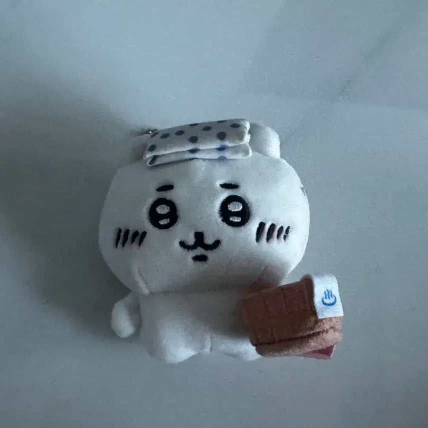 [BUNJANG] Chiikawa Onsen Mascot Plush / 치이카와 온천 인형 마스코트