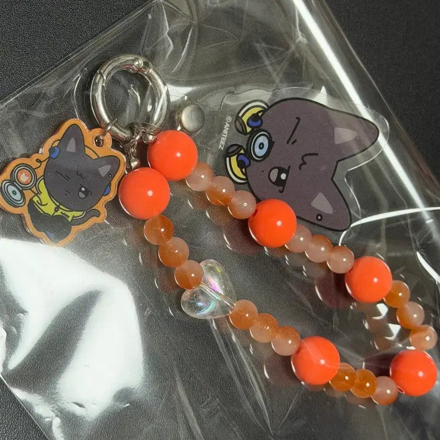 [BUNJANG] ATEEZ In:Cube Beaded Phone Strap WooYoung / (미사용 / 포장지x) 애니티즈 인 컬러 폰 태그 비즈 스트랩 우요냥