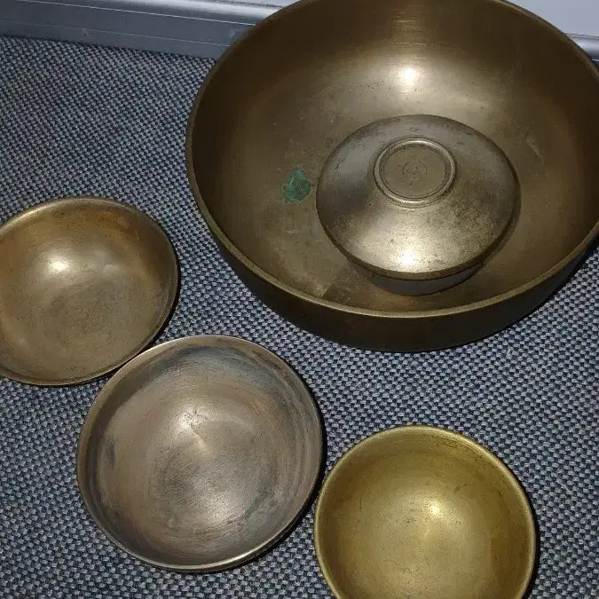 [BUNJANG] Antique Brassware Set (6 Pieces) / 엣날놋그릇6p