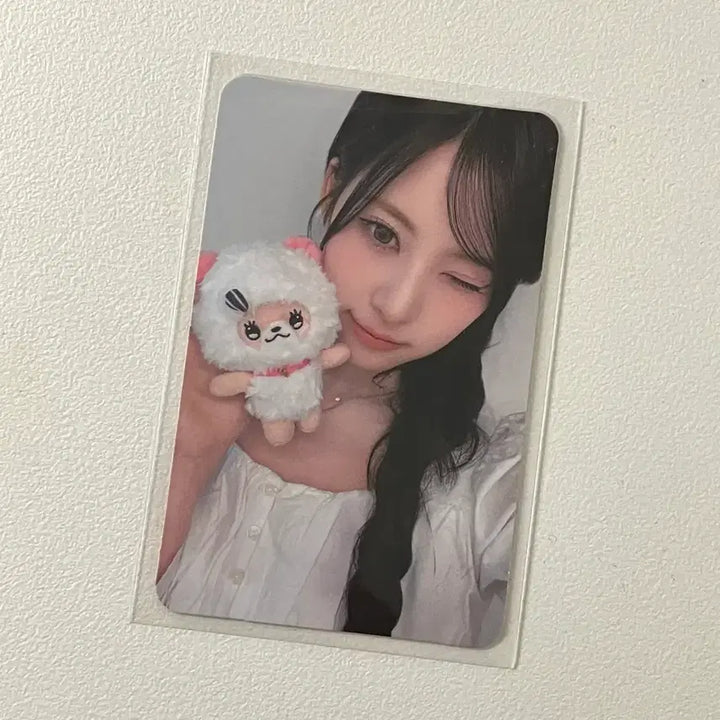 [BUNJANG] Le Sserafim Kazuha Lucky Draw Photocard / 리센느 포카 양도