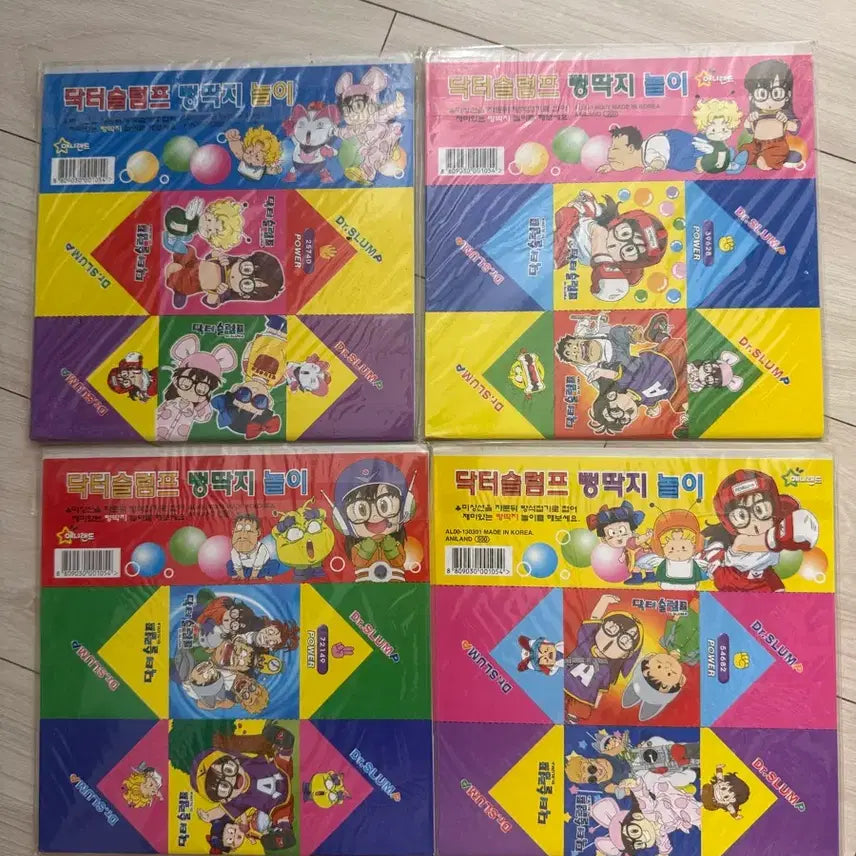 [BUNJANG] Classic Dr. Slump Sticker &amp; Colored Paper Set / 고전닥터슬럼프 스티커 색종이4종일괄 문구