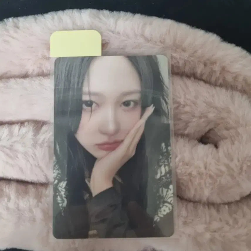 [BUNJANG] IVE Gaeul Photocard / 공굿덤) 아이브 가을 포카!