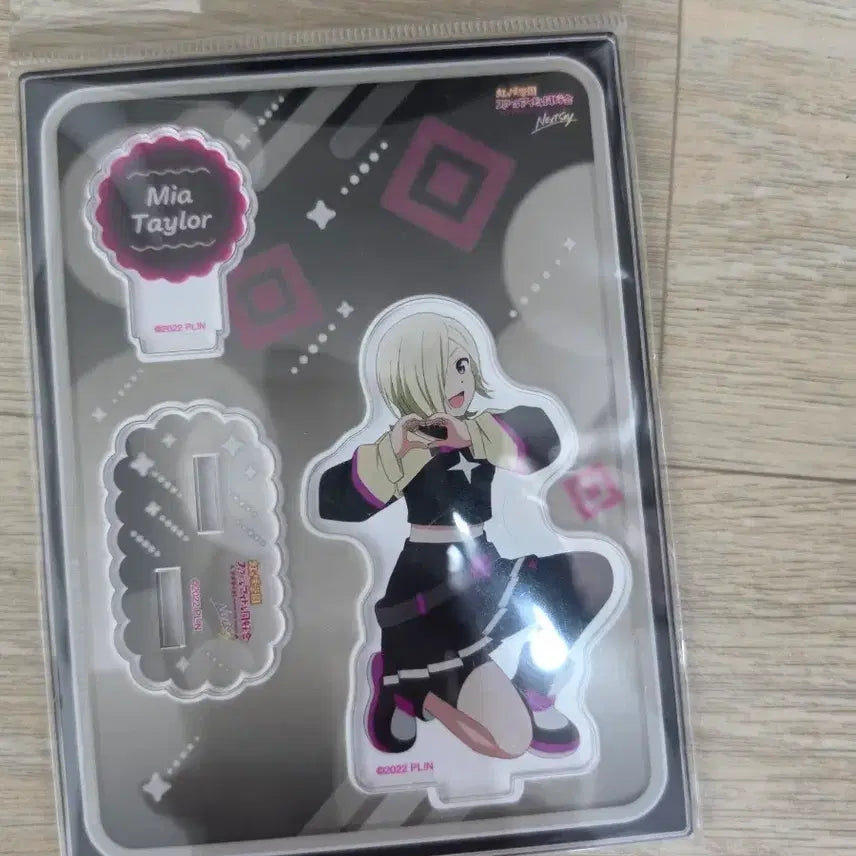 [BUNJANG] Love Live! Mia Taylor Acrylic Figure / 러브라이브 미아 테일러 아크릴 피규어
