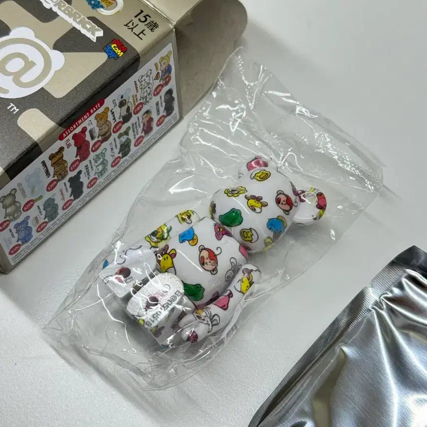 [BUNJANG] Bearbrick Series 52 Animal (Sealed) / 베어브릭 52탄 애니멀 (미개봉)