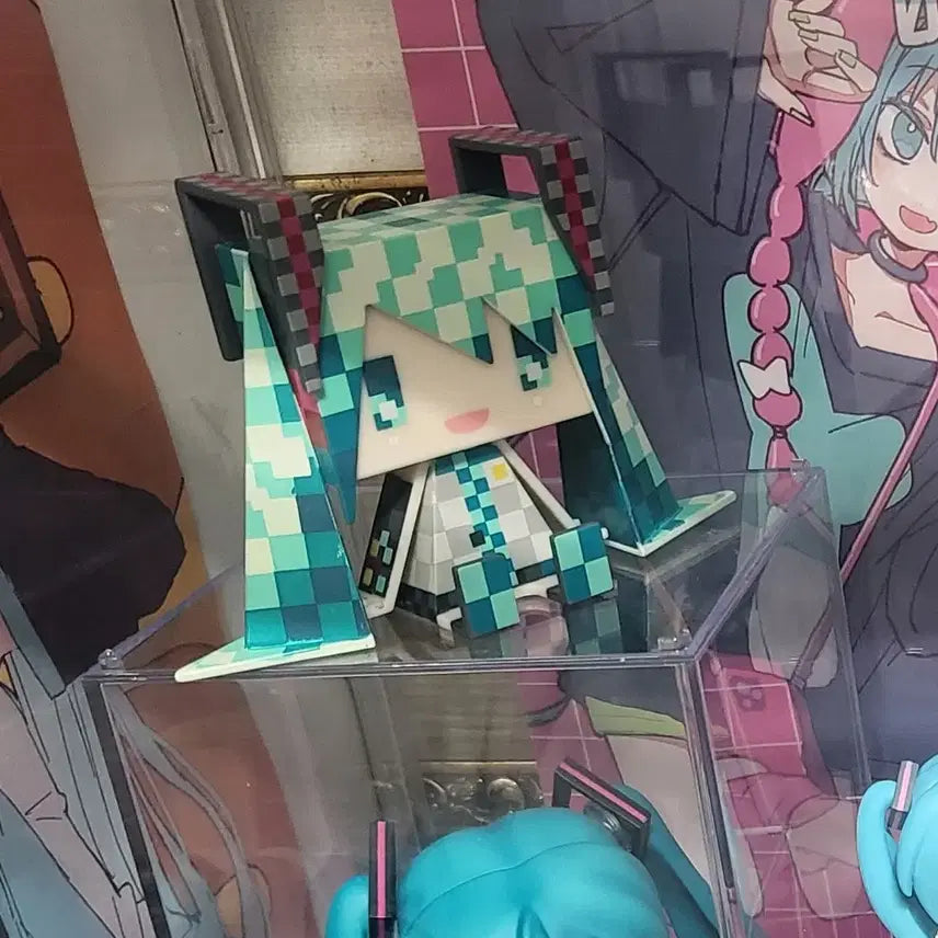 [BUNJANG] Hatsune Miku Nasos 8-Bit Graphig Figure / 하츠네 미쿠 Nasos 8비트 그라피그 피규어 판매합니다