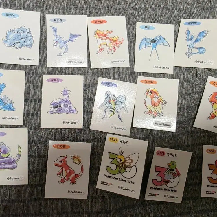 [BUNJANG] Pokemon Bread Stickers Sticker Set (35 pcs) / 포켓몬 띠부씰 스티커