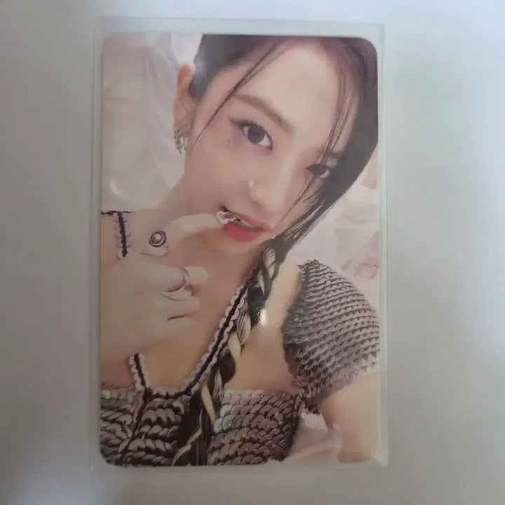 [BUNJANG] IVE Yujin Switch Digipack SSQ Photocard / 아이브 안유진 스위치 디지팩 스스퀘 포토카드