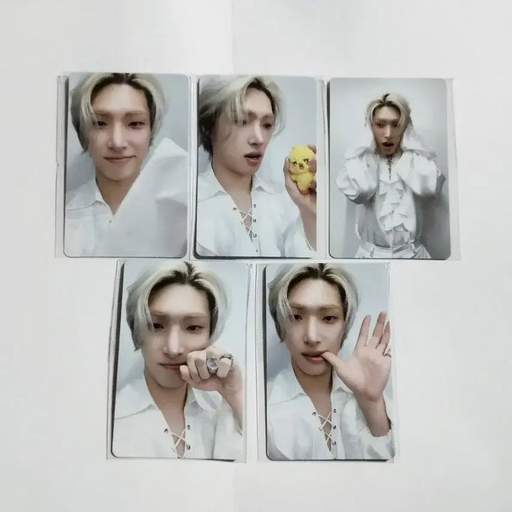 [BUNJANG] ATEEZ Mingi Aniteez Deja Vu Photocard Set / 에이티즈 민기 애니티즈 데자뷰 5종 포카 세트